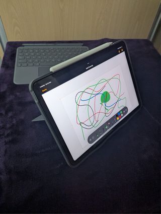 iPad Air M2 11 128GB + Apple Pencil Pro + keybo