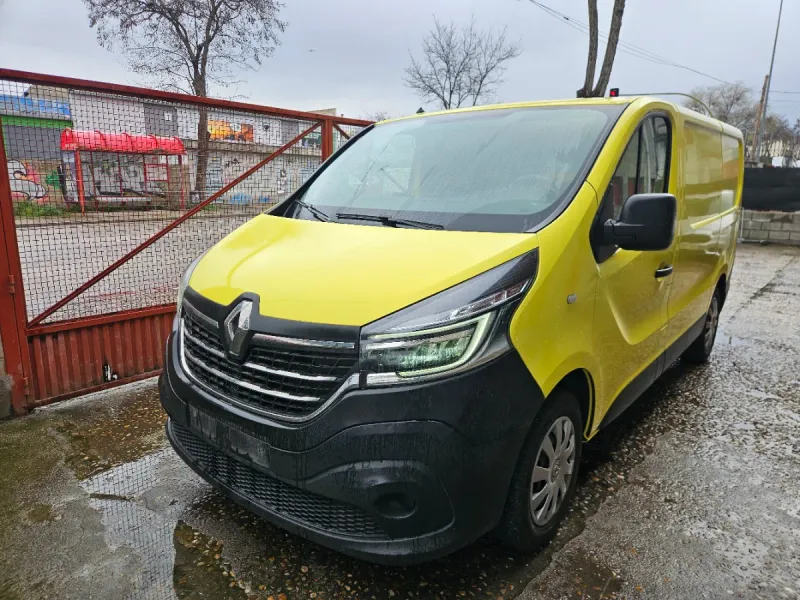 Renault Trafic 2020, foto 8