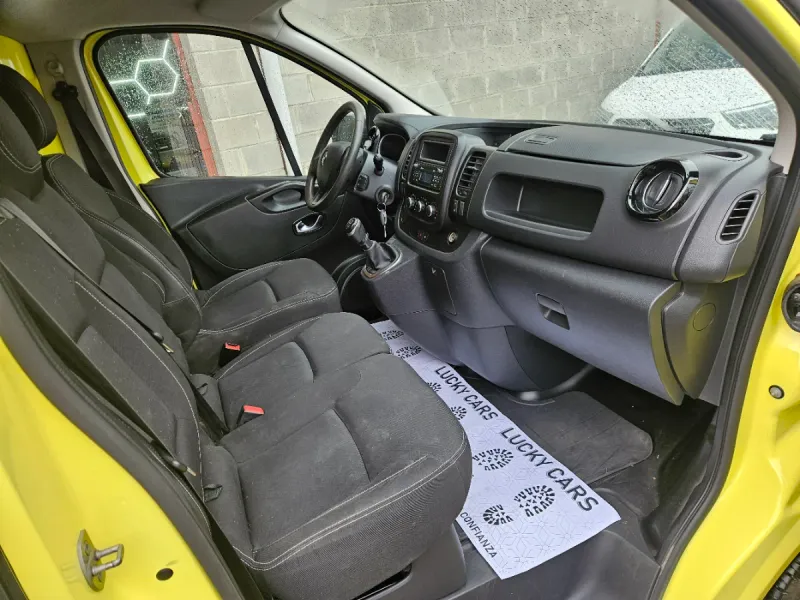 Renault Trafic 2020, foto 13