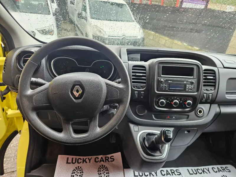 Renault Trafic 2020, foto 14
