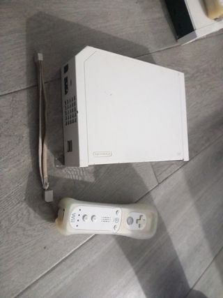 Consola Nintendo Wii Blanca con Mando
