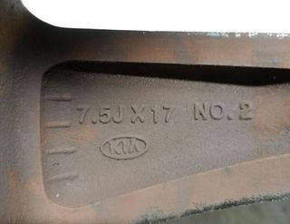 Kia 5811859 52910d4250 llanta optima 1.7 crdi cat