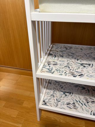 Cambiador Blanco IKEA con Vinilo Decorativo