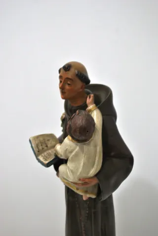 Antiguo San Antonio con Niño Olot