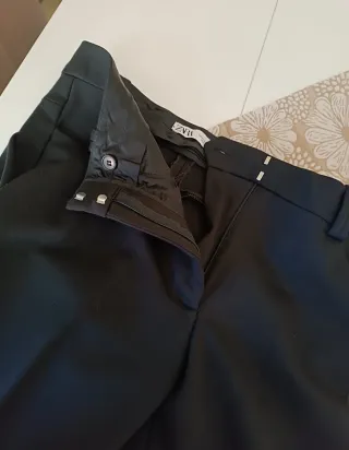 Pantaloni Zara donna con spacchi