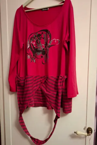 Camiseta Biluzik Roja y Negra talla grande