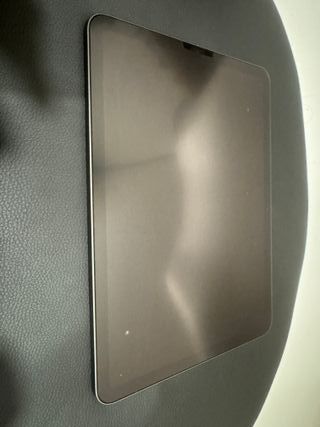 iPad Air 5 (Chip M1) 64GB - Gris Espacial - Bueno