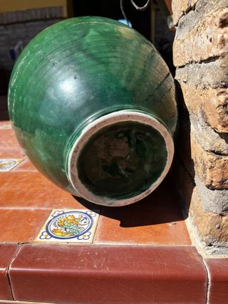 Jarrón grande de cerámica verde