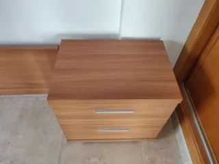 Cabecero y Mesillas de Noche