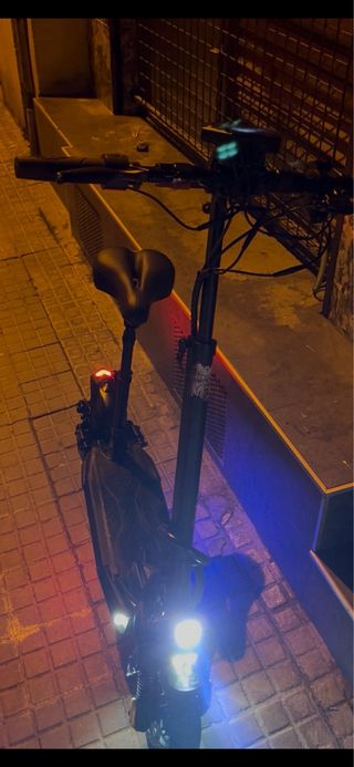 Patin Eléctrico C8 nuevo deslimitado 45k tiene dgt