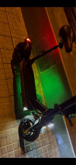 Patin Eléctrico C8 nuevo deslimitado 45k tiene dgt