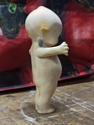 KEWPIE BISCUIT ANTIGUO