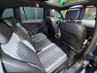 VOLKSWAGEN TIGUAN ( R-LINE )