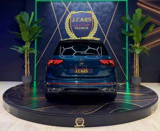 VOLKSWAGEN TIGUAN ( R-LINE )