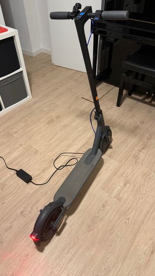 Patinete eléctrico Xiaomi Mi Electric Scooter 3