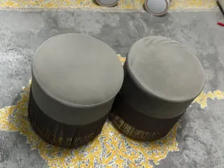 Taburete redondo con flecos