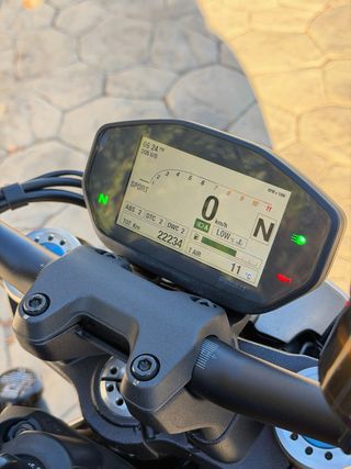 Ducati Monster 1200 S Negra