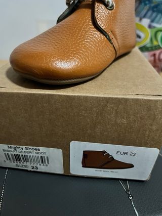 Botas Piel Poco Nido Talla 23 Nuevas