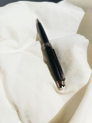 Bolígrafo Montblanc Negro