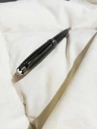 Bolígrafo Montblanc Negro