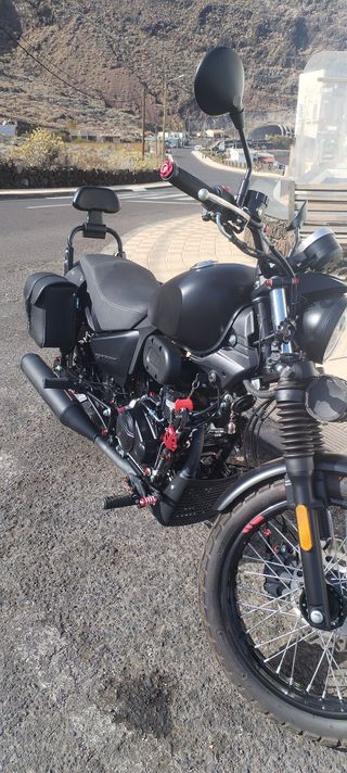 Macbor Flat 125 Negra - Cambio por Caravana