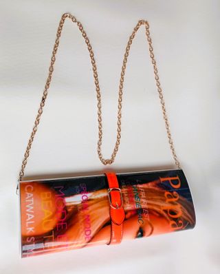 Bolso Clutch Revista Naranja Cadena Dorada
