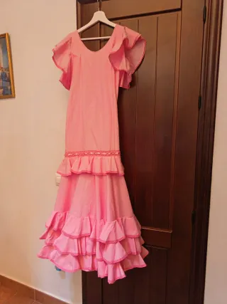 Traje flamenca rosa volantes talla M,S