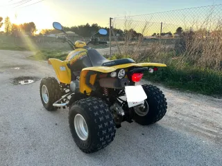 Quad Kymco KXR 250 Amarillo/Negro