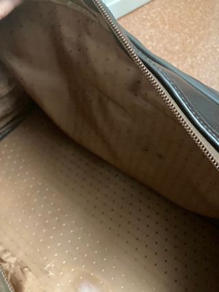 Bolso de viaje de piel marrón