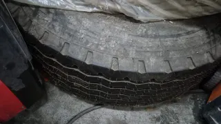 Neumáticos cabeza tractora y semirremolque