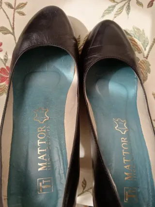 Zapatos negros de piel MATTOR