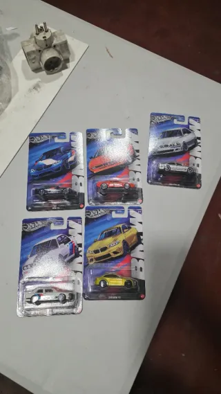 Pack hotwheels