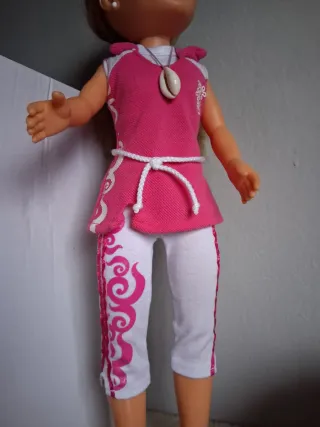 Ropa crochet muñeca: poncho y pantalón