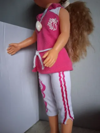 Ropa crochet muñeca: poncho y pantalón