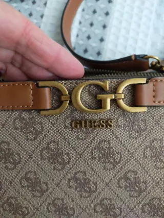 Bolso Guess beige y marrón