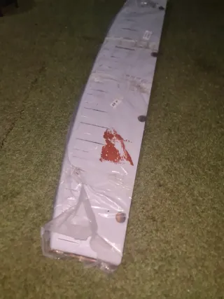 Embellecedor maletero Toyota RAV4 acero inoxidable