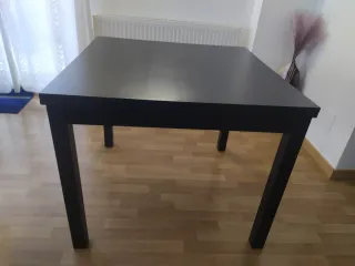 Mesa de comedor negra de madera extensible 2m