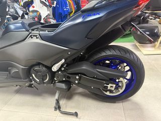 YAMAHA T-MAX 560 ABS