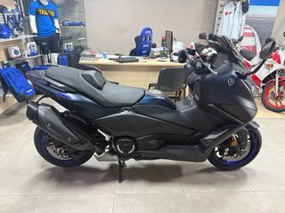 YAMAHA T-MAX 560 ABS