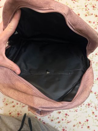 Mochila, bolso y monedero rosa