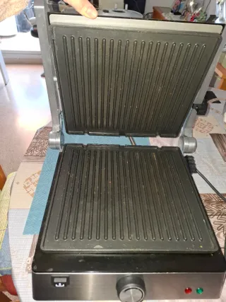 Plancha Eléctrica Acero Inoxidable