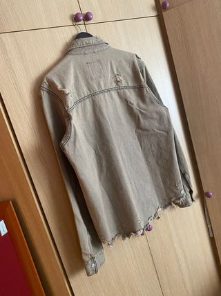 Sobrecamisa Zara Beige