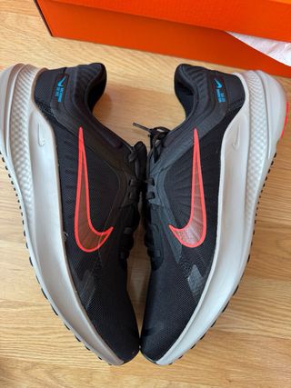 Nike Quest 5 Zapatillas Running Negro/Rojo