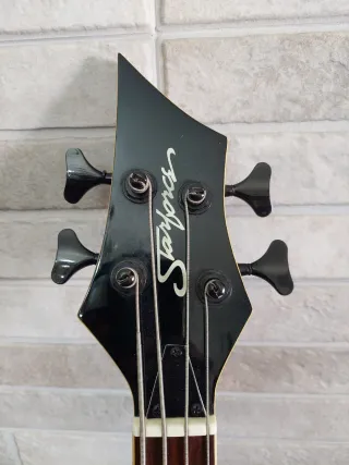 Bajo Eléctrico Starforce Negro