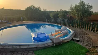 Tumbonas piscina y sillones azul/gris