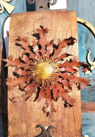 Eguzkilore Artesanía Vasca Metal Decorativo