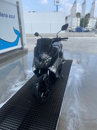 Yamaha Nmax 125 Negra Scooter