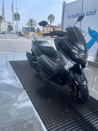Yamaha Nmax 125 Negra Scooter