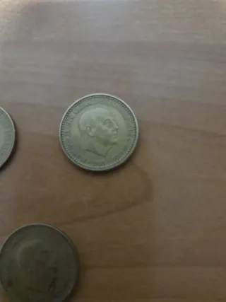 Moneda  1 peseta Franco 1966 estrella 69
