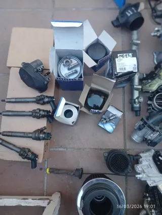 Lote de piezas de coche